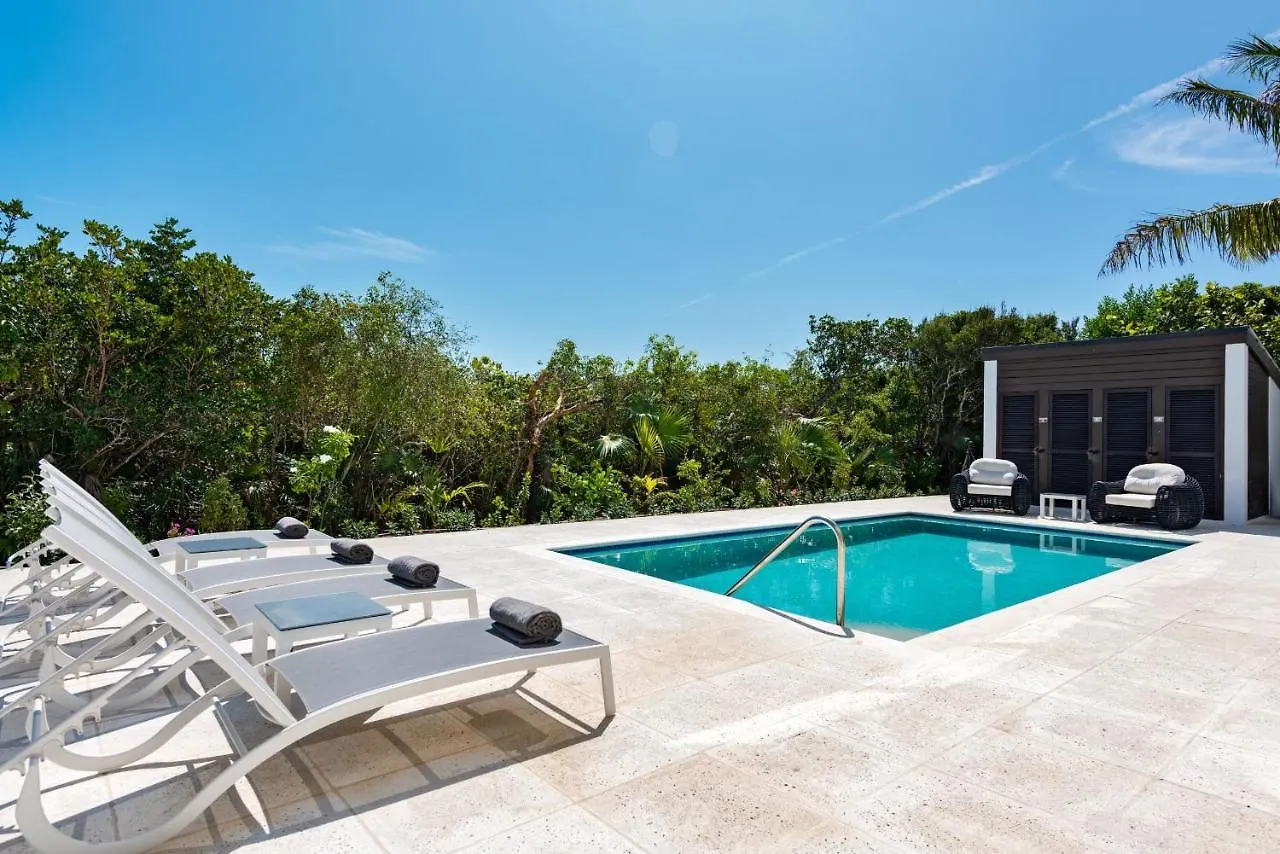 Alize Villa Long Bay