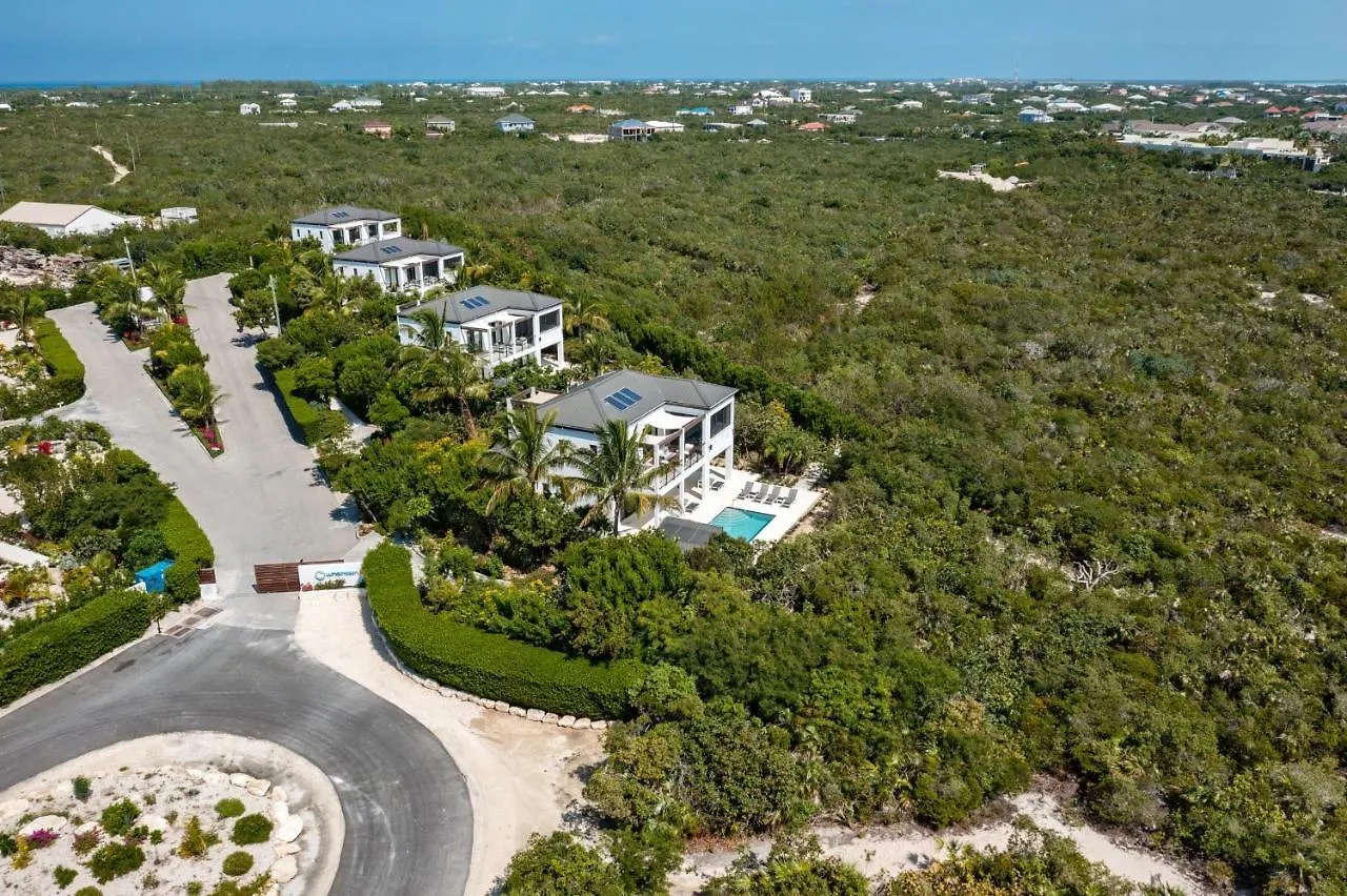 Alize Villa Long Bay